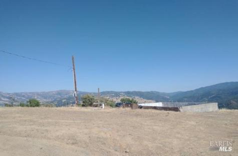 7290 Black Bart Trail Redwood Valley CA 95470
