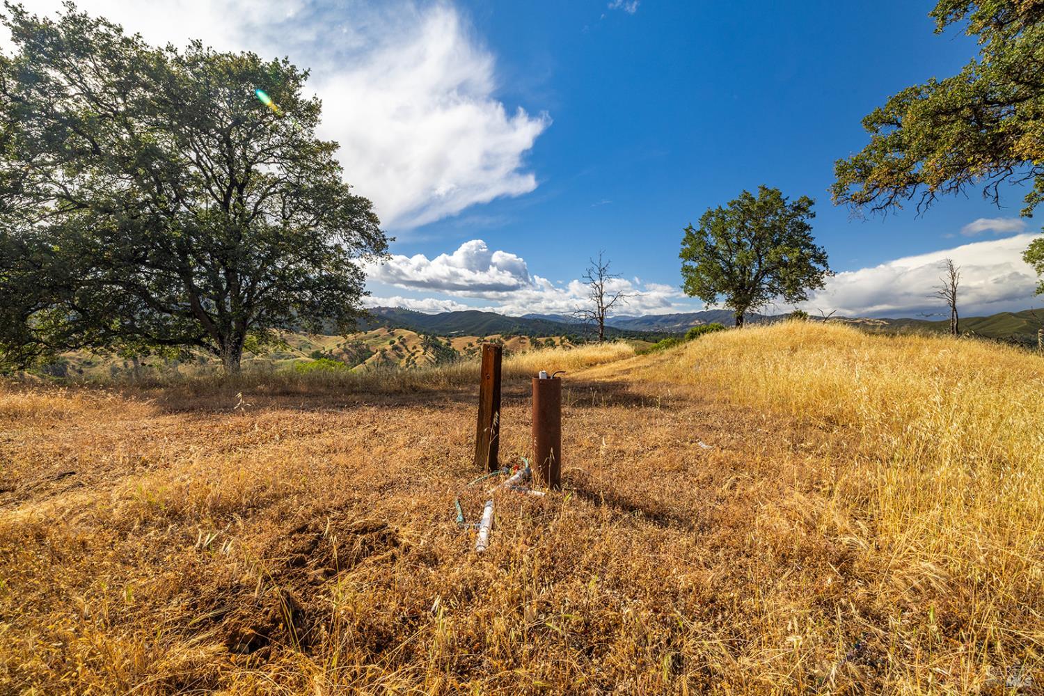 17925 E Highway 20 Clearlake Oaks CA 95423