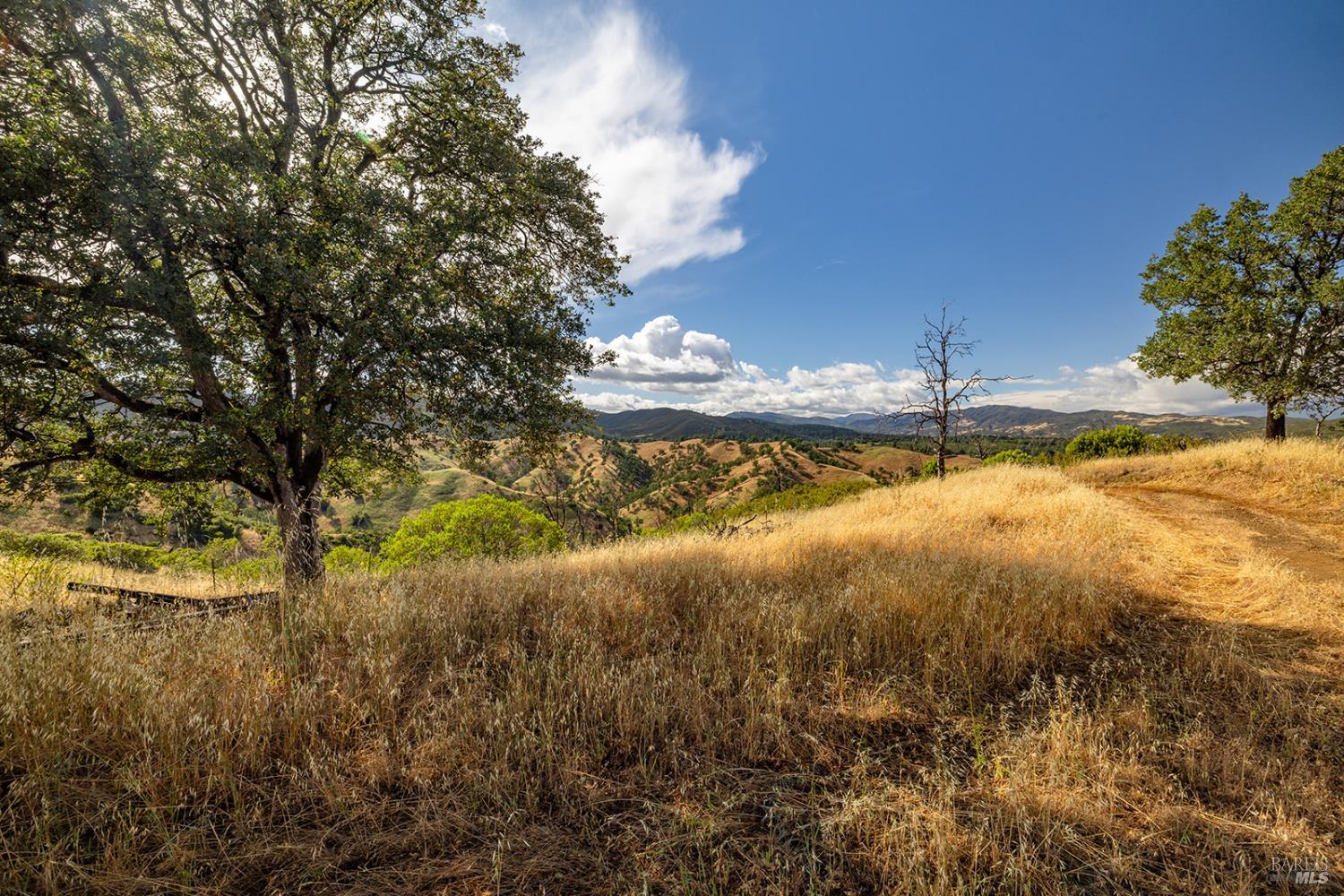 17925 E Highway 20 Clearlake Oaks CA 95423