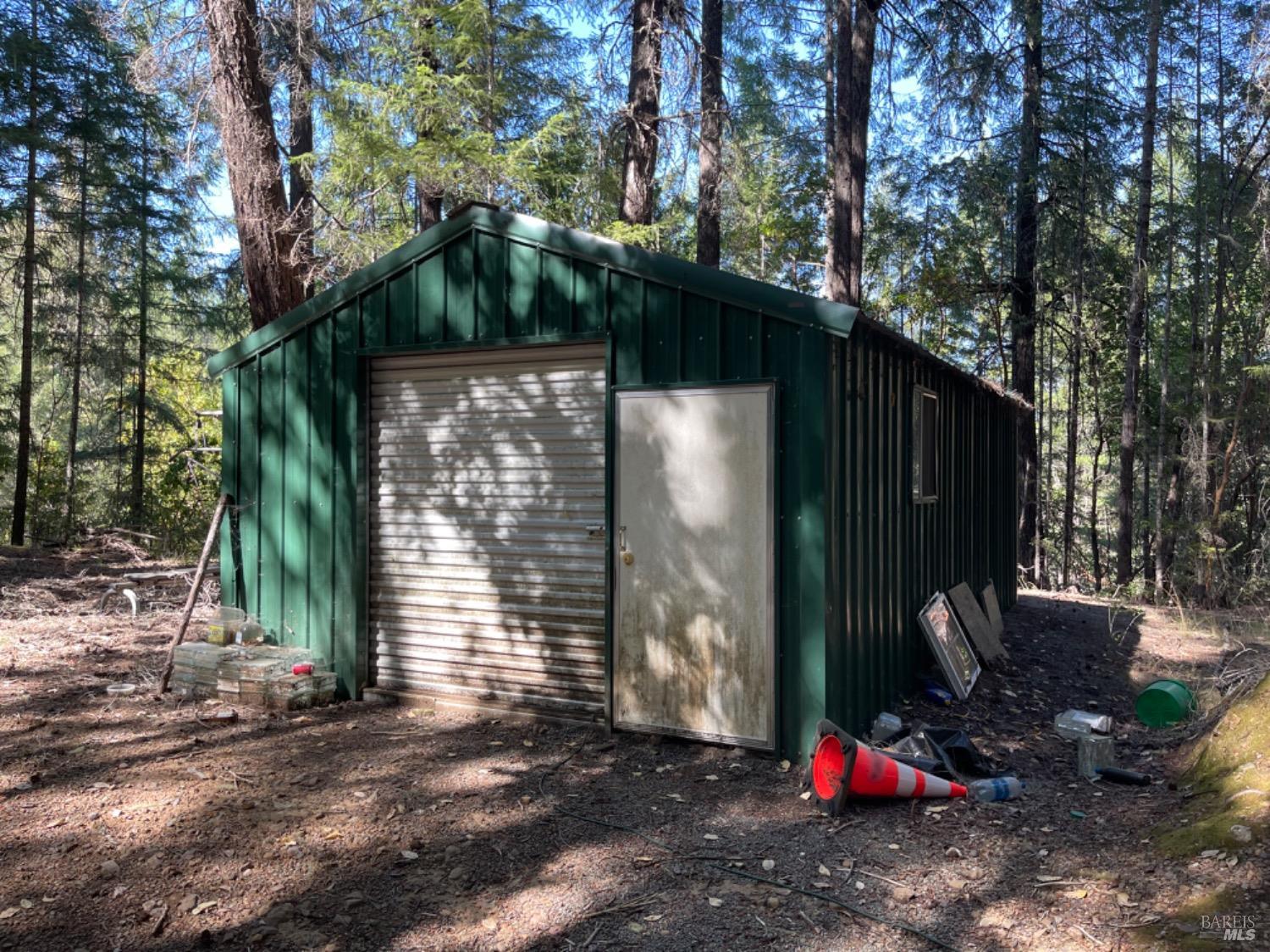 1901 Tenmile Creek Road Laytonville CA 95454