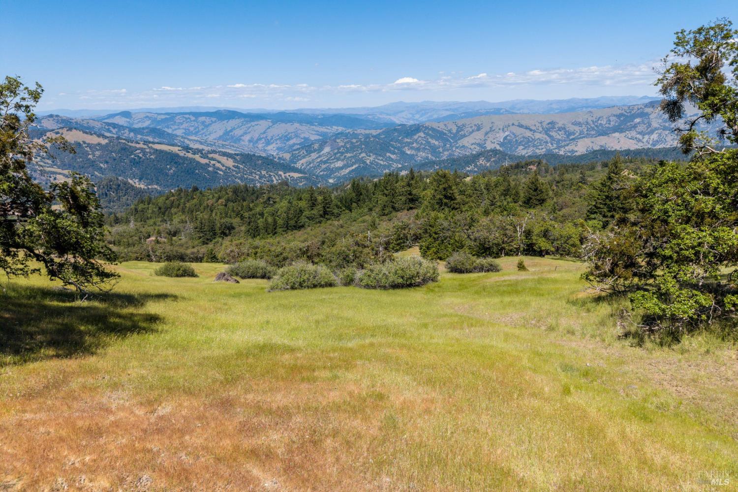 55685 Registered Guest Road Laytonville CA 95454