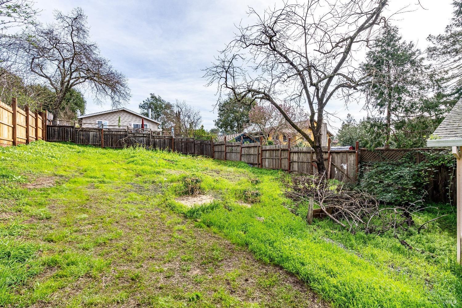 17364 Hillside Avenue Sonoma CA 95476