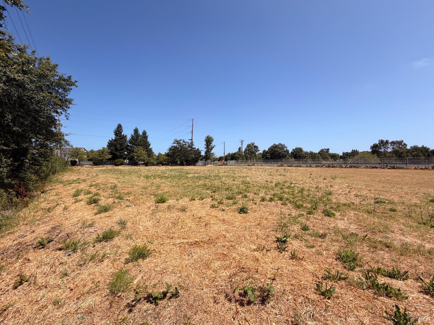 8660 Windsor Road Windsor CA 95492