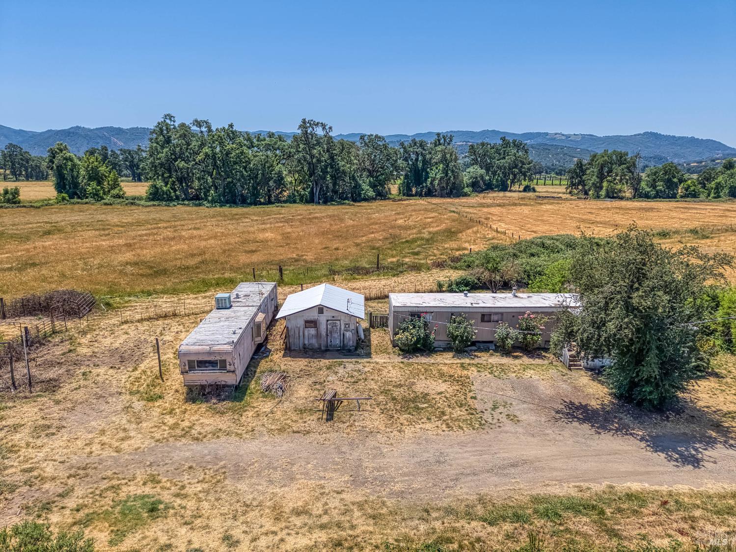 9705 E Side Potter Valley Road Potter Valley CA 95469