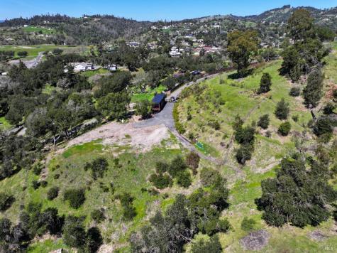 1033 Sundown Trail Santa Rosa CA 95404