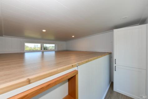 1033 Sundown Trail Santa Rosa CA 95404