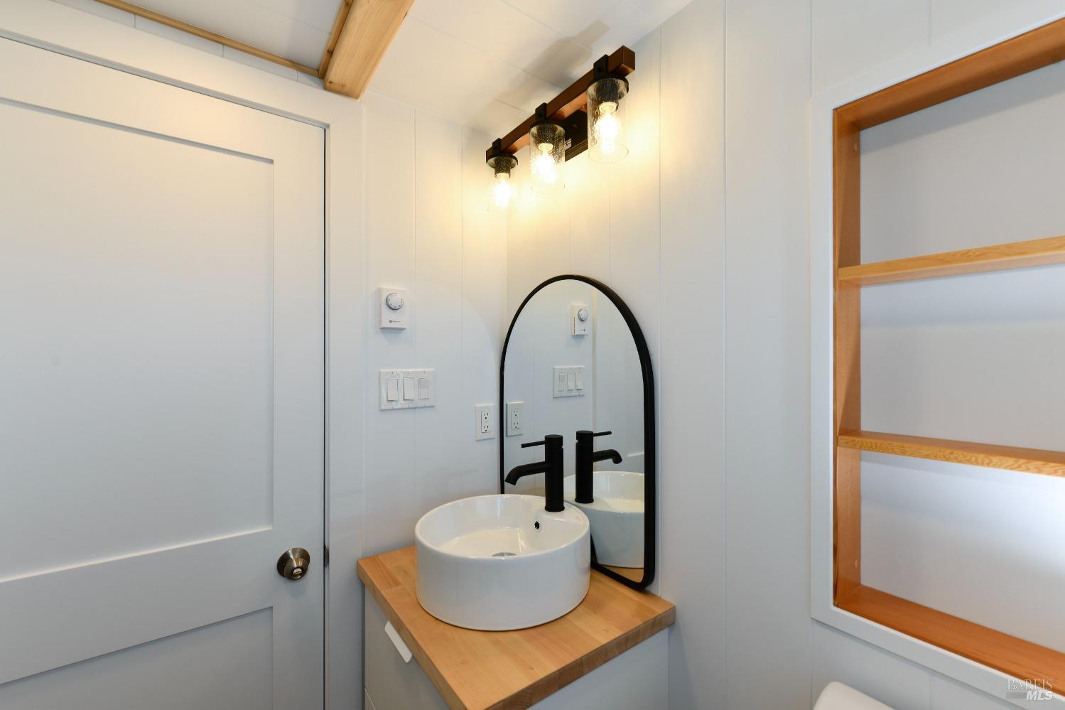 1033 Sundown Trail Santa Rosa CA 95404