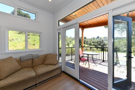 1033 Sundown Trail Santa Rosa CA 95404