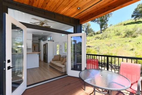 1033 Sundown Trail Santa Rosa CA 95404