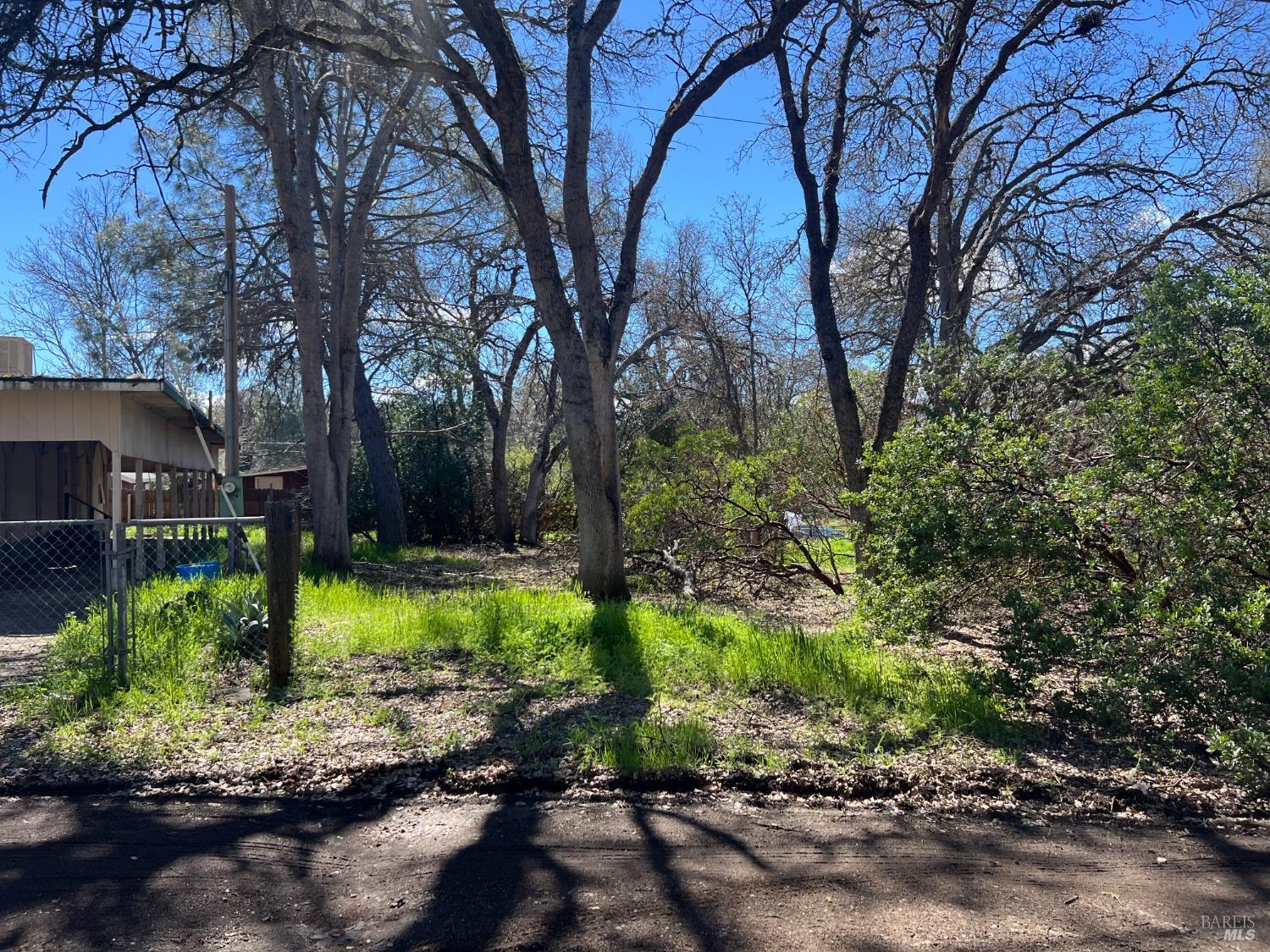16087 41st Avenue Clearlake CA 95422