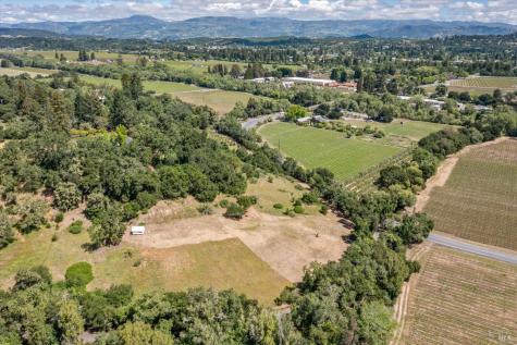 1077 Westside Road Healdsburg CA 95448