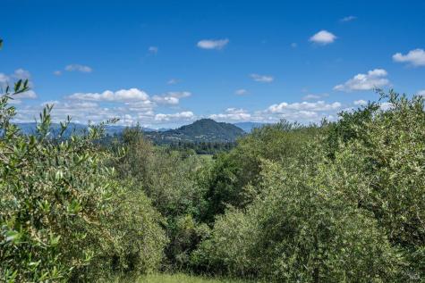 1077 Westside Road Healdsburg CA 95448