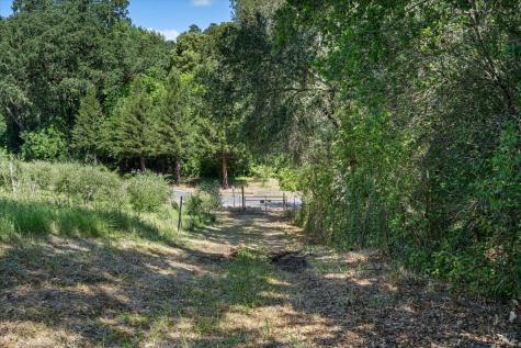 1077 Westside Road Healdsburg CA 95448