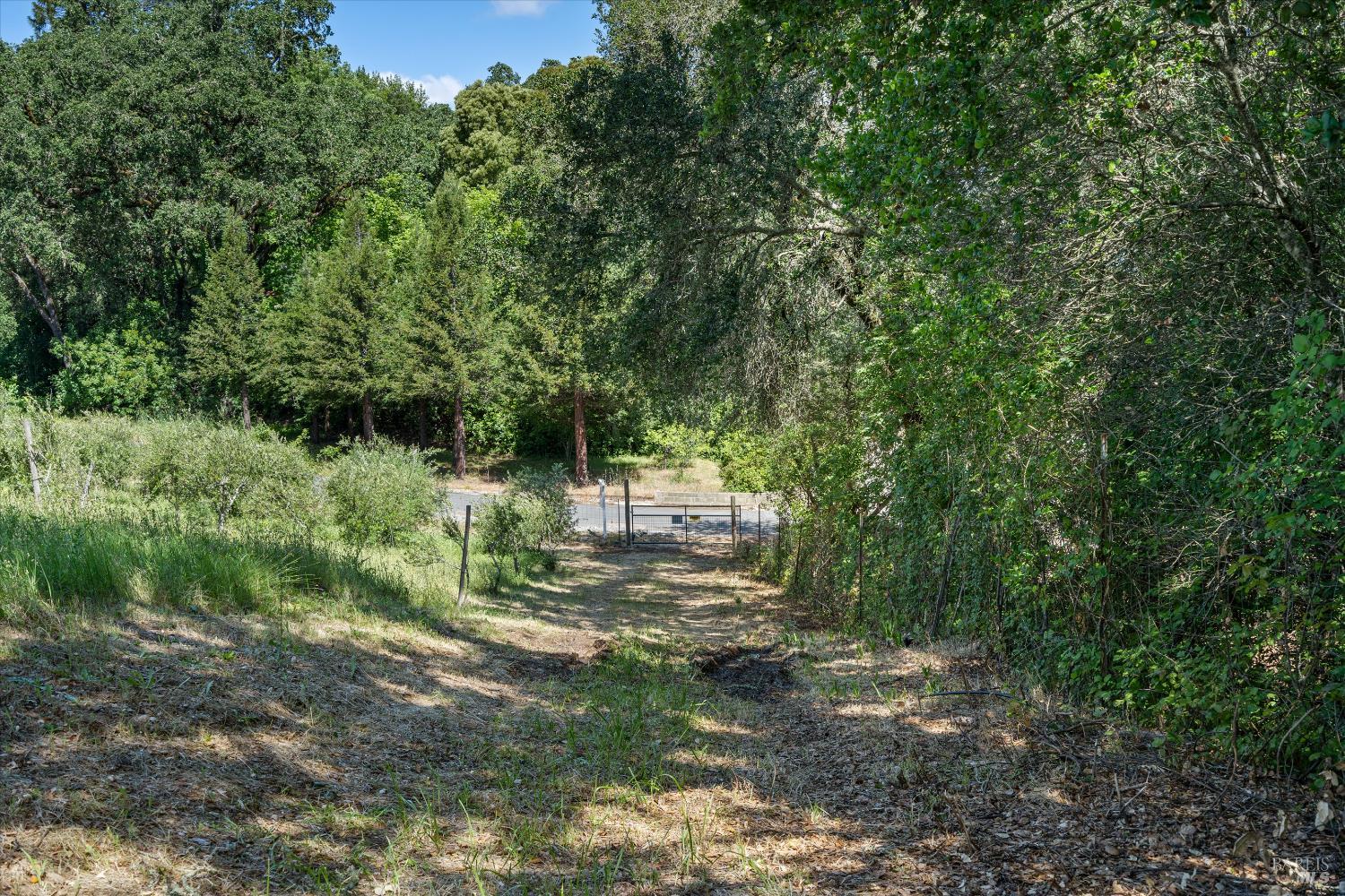 1077 Westside Road Healdsburg CA 95448