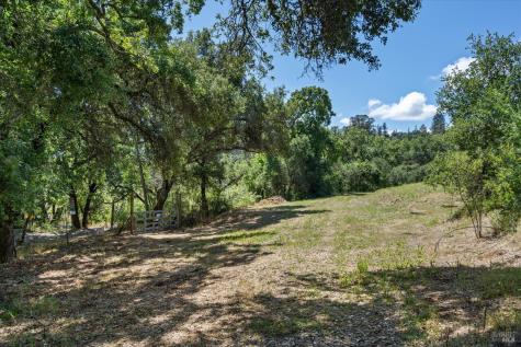1077 Westside Road Healdsburg CA 95448