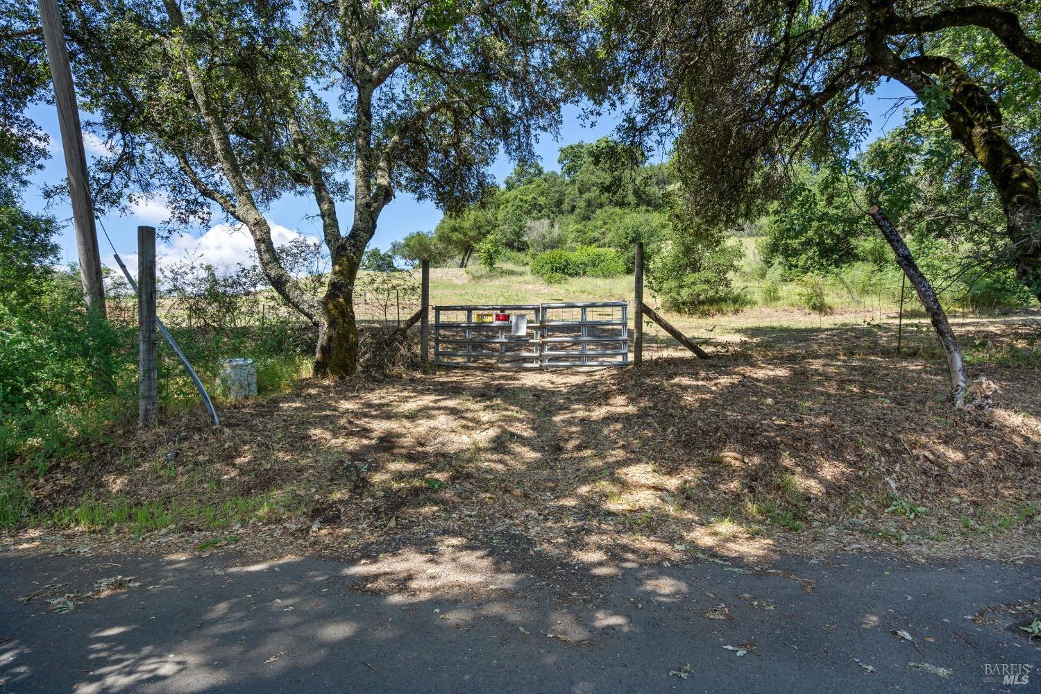 1077 Westside Road Healdsburg CA 95448