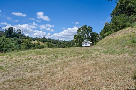 1077 Westside Road Healdsburg CA 95448