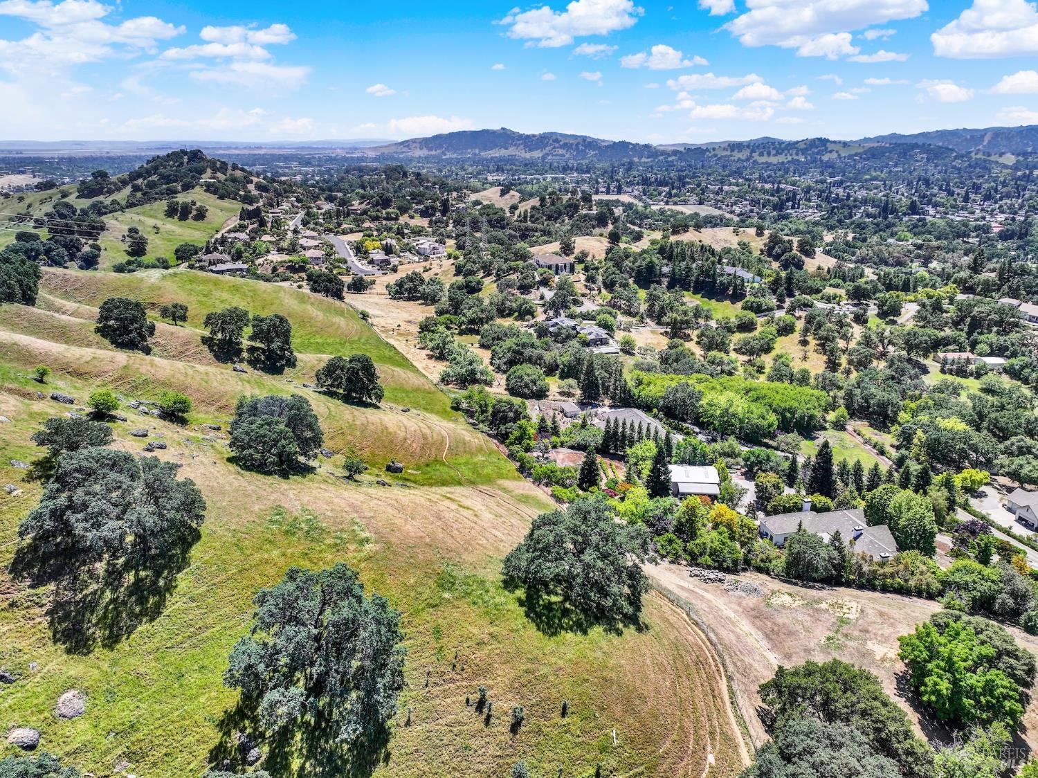 4117 Caligiuri Canyon Road Vacaville CA 95688