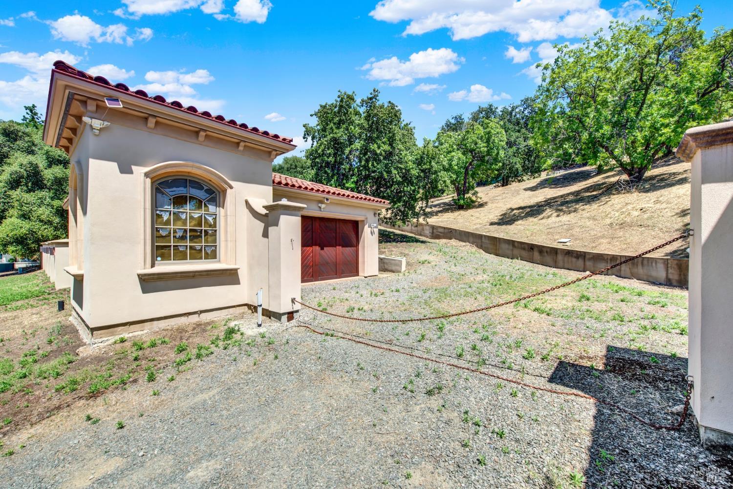 4117 Caligiuri Canyon Road Vacaville CA 95688