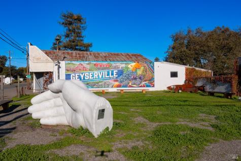 21020 Redwood Highway Geyserville CA 95441