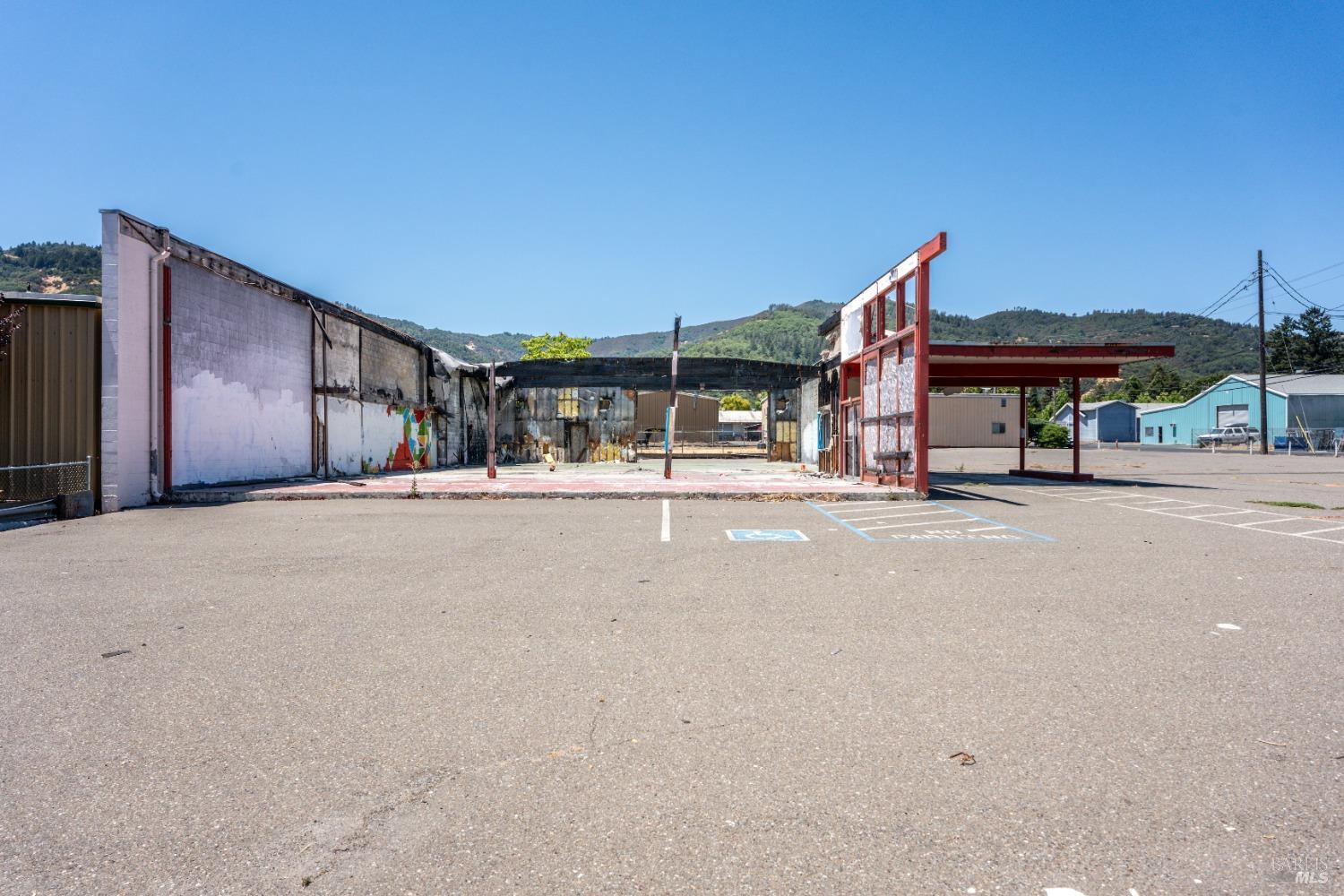 1320 S State Street Ukiah CA 95482