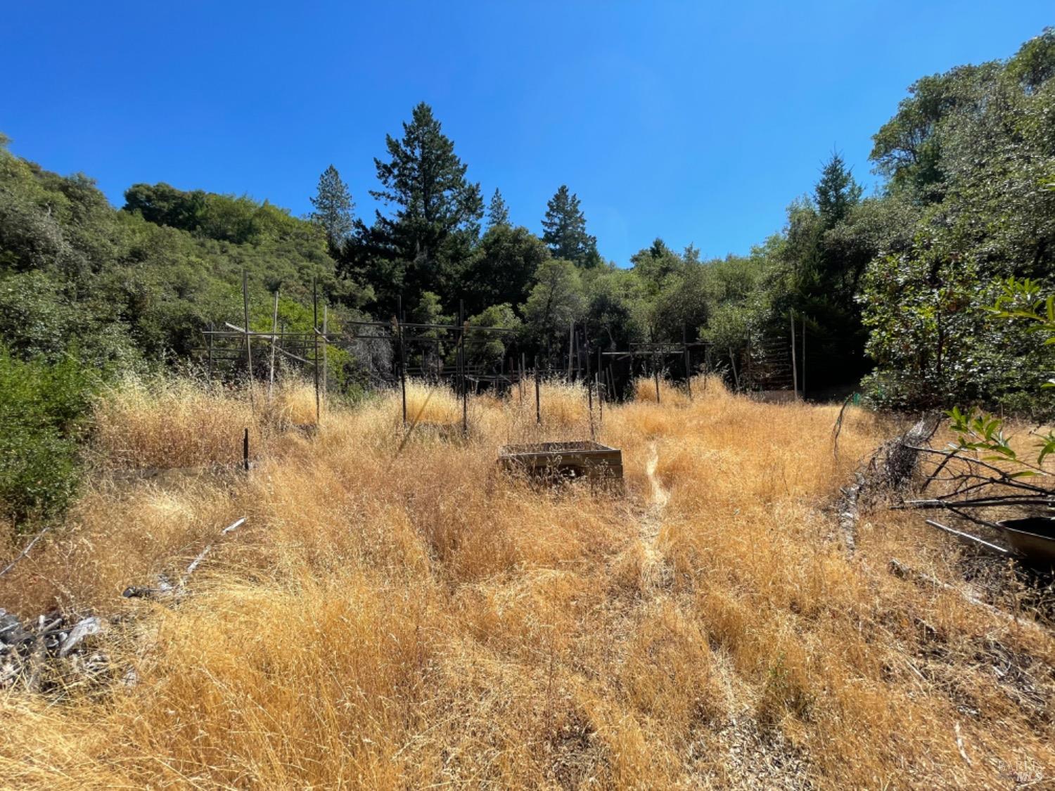 3490 Laytonville Dos Rios Road Laytonville CA 95454