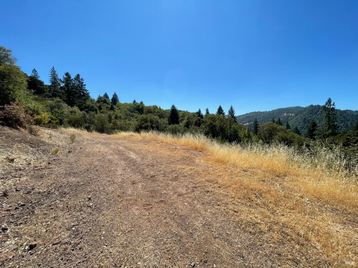 3490 Laytonville Dos Rios Road Laytonville CA 95454