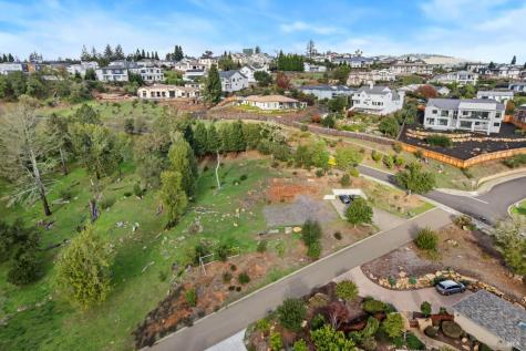3903 Parker Hill Road Santa Rosa CA 95404