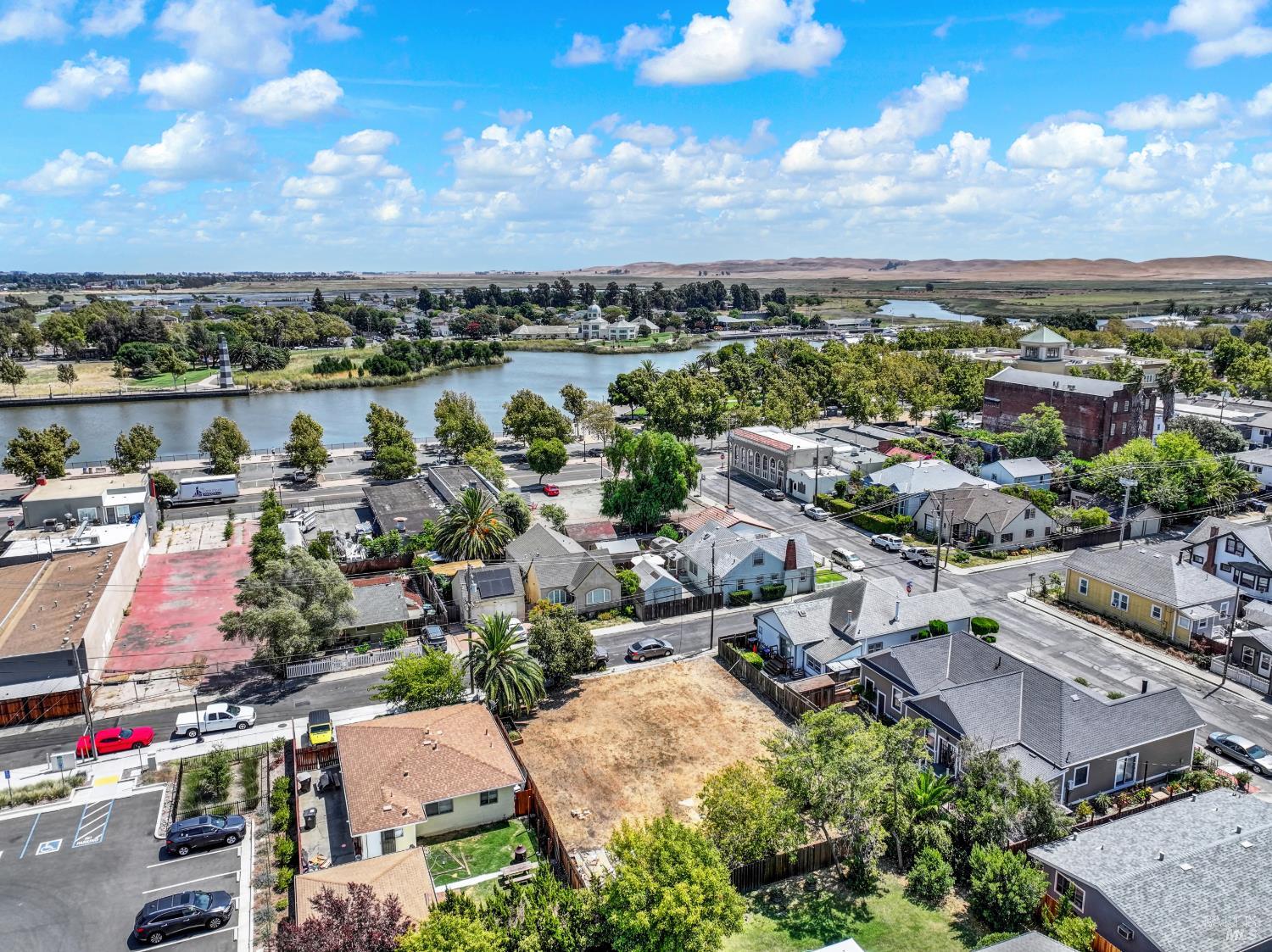 517 Suisun Street Suisun City CA 94585