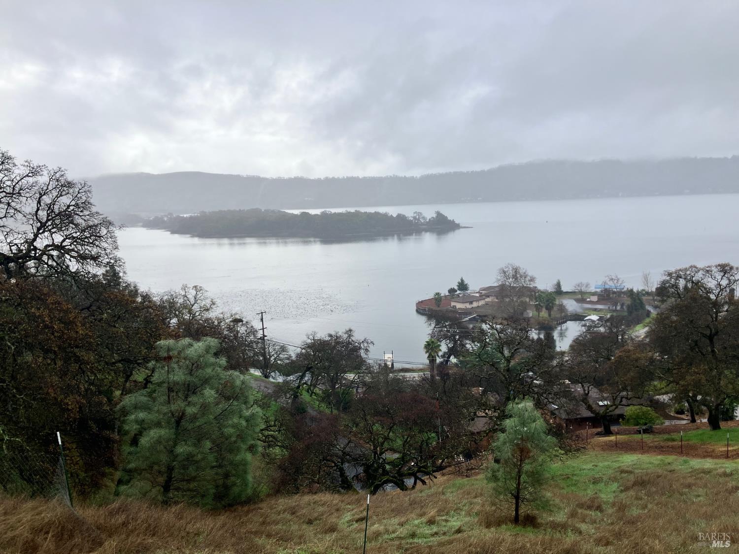 12039 Lakeview Drive Clearlake Oaks CA 95423