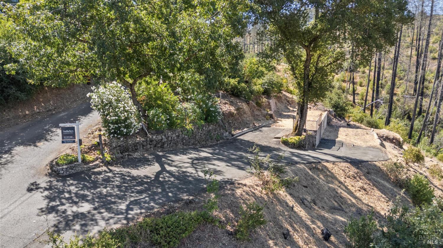 509 Canon Park Drive St. Helena CA 94574