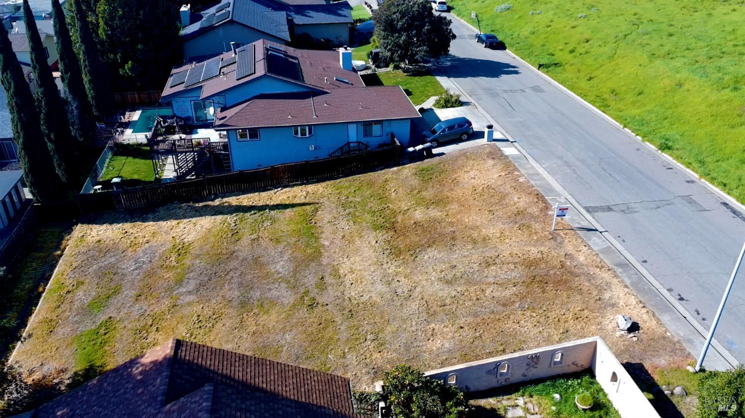 445 Lakehurst Court Fairfield CA 94533