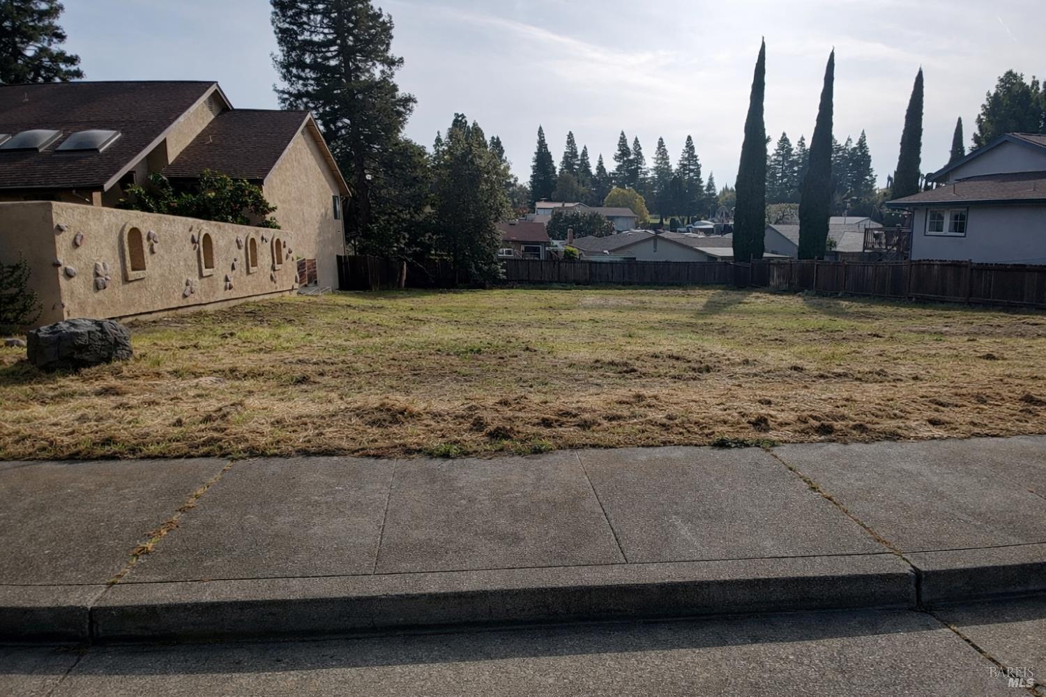 445 Lakehurst Court Fairfield CA 94533