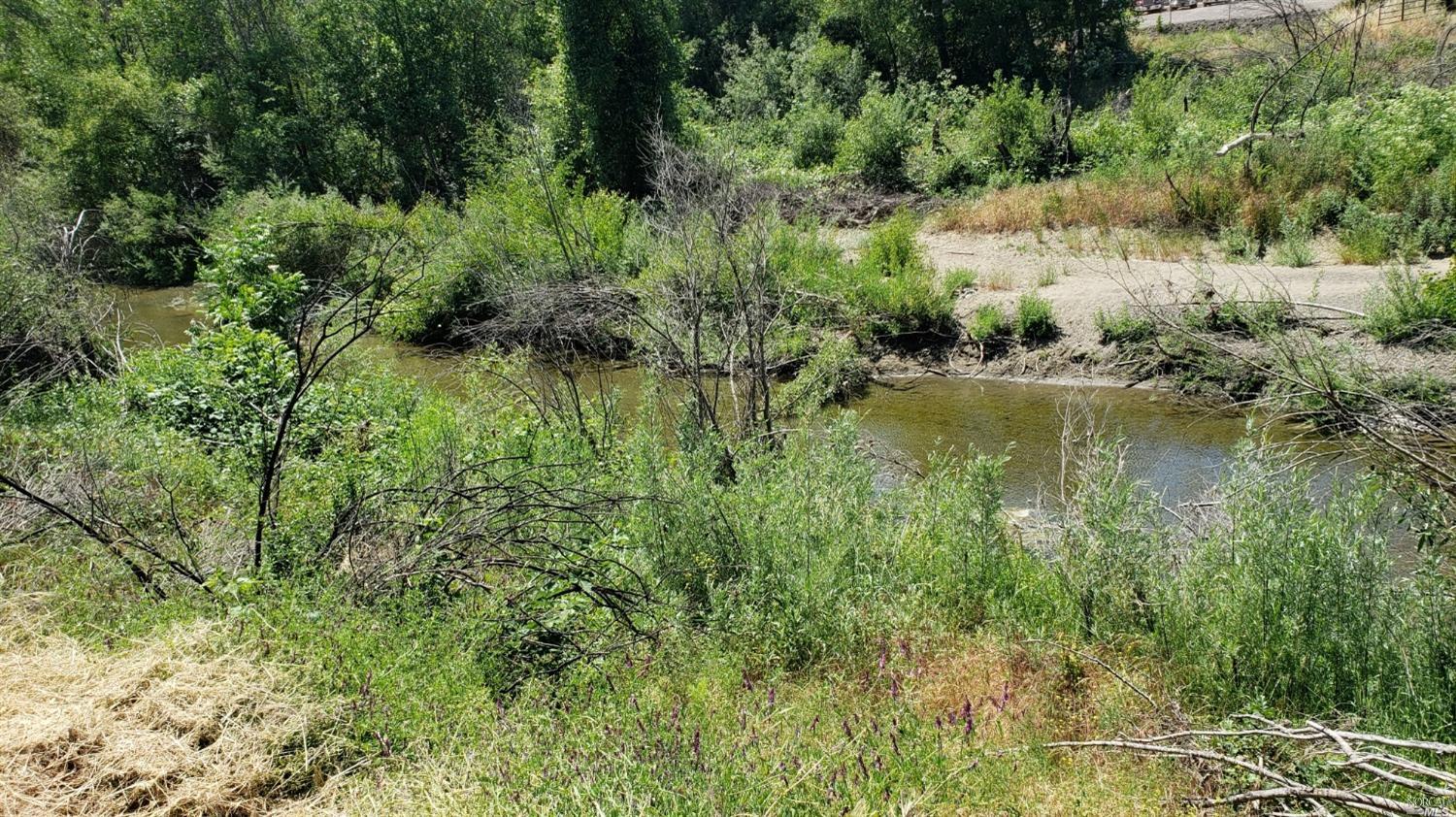 6060 Eastside Calpella Road Ukiah CA 95482