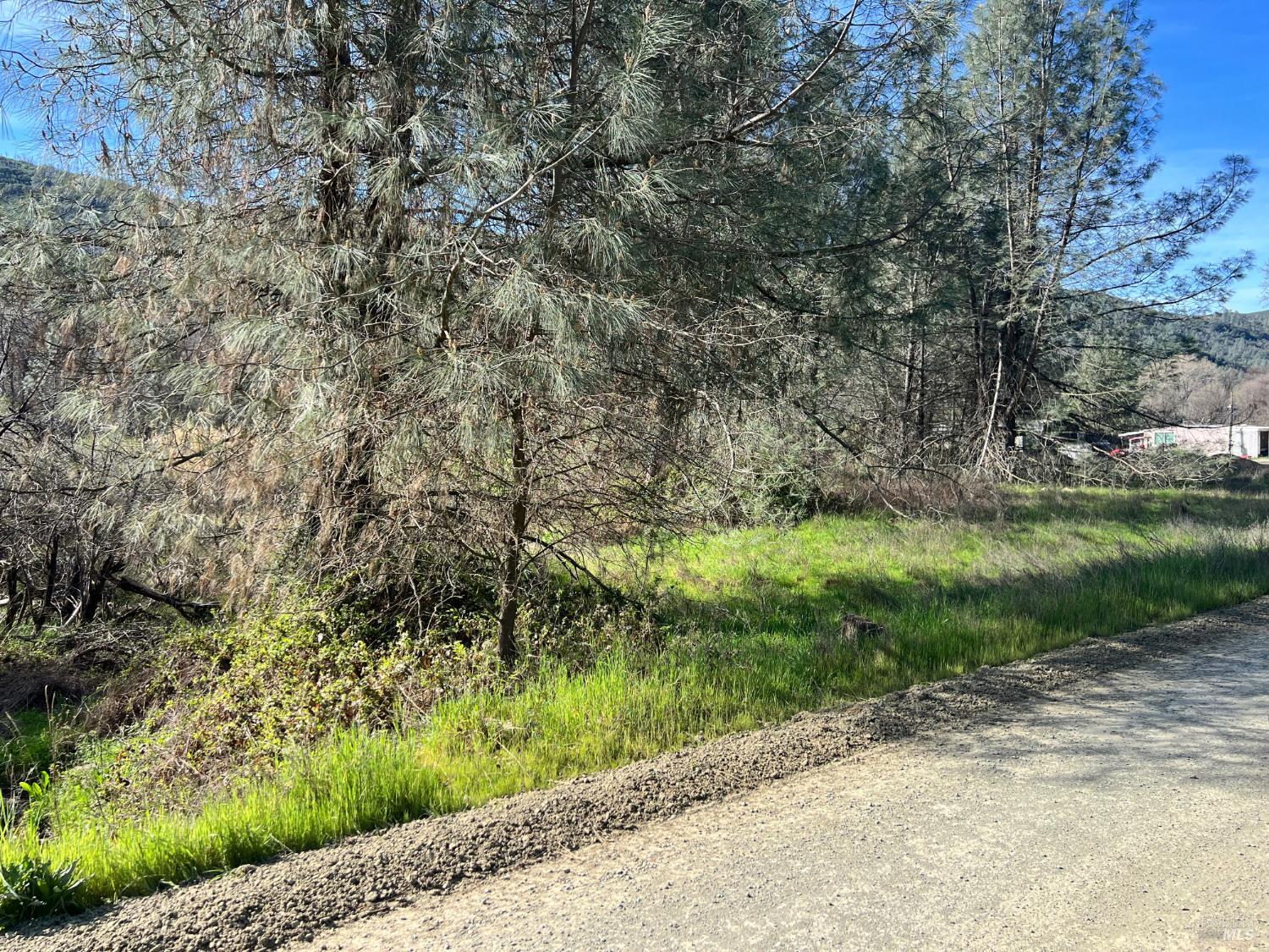 2286 New Long Valley Road Clearlake Oaks CA 95423