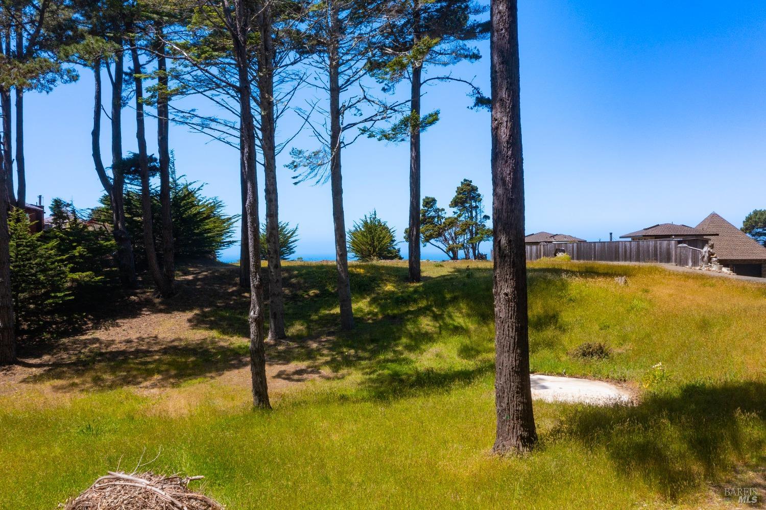 6030 N Highway 1 Little River CA 95456
