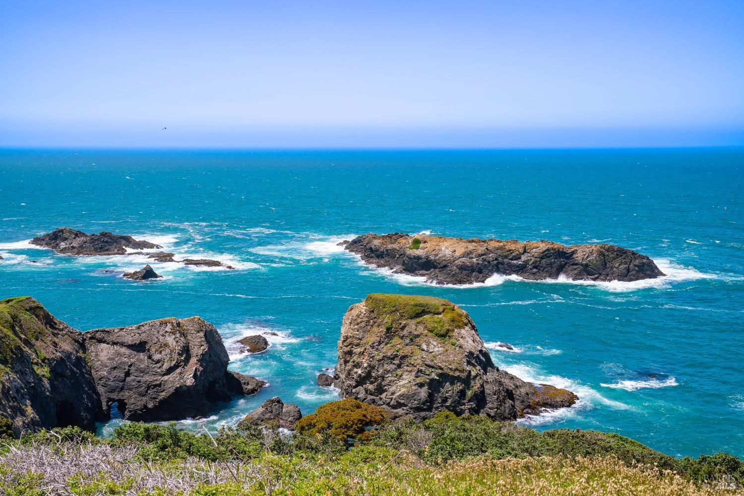 6030 N Highway 1 Little River CA 95456