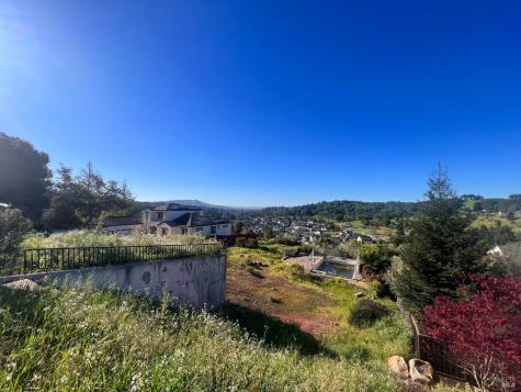3648 Crown Hill Drive Santa Rosa CA 95404