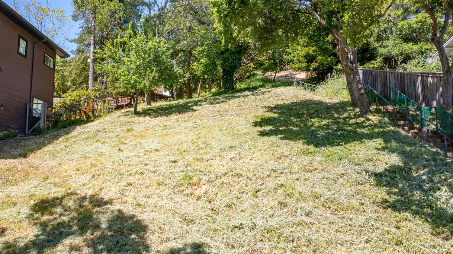 1165 Cragmont Avenue Berkeley CA 94708