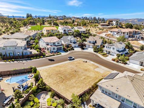 3987 Millbrook Drive Santa Rosa CA 95404