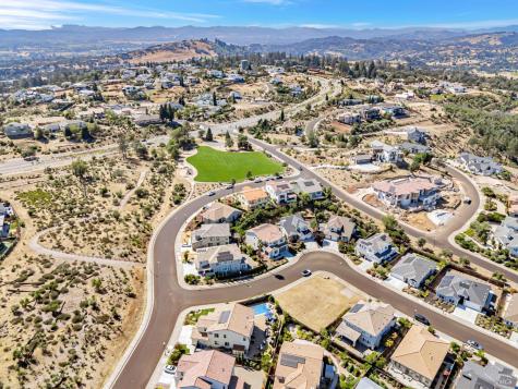 3987 Millbrook Drive Santa Rosa CA 95404