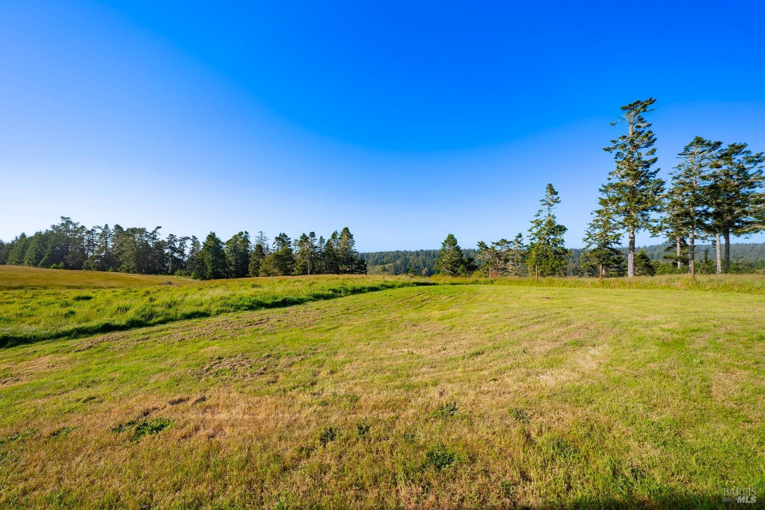 32550 Navarro Ridge Road Albion CA 95410