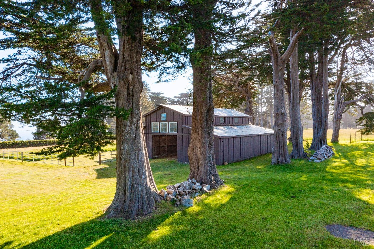 32550 Navarro Ridge Road Albion CA 95410