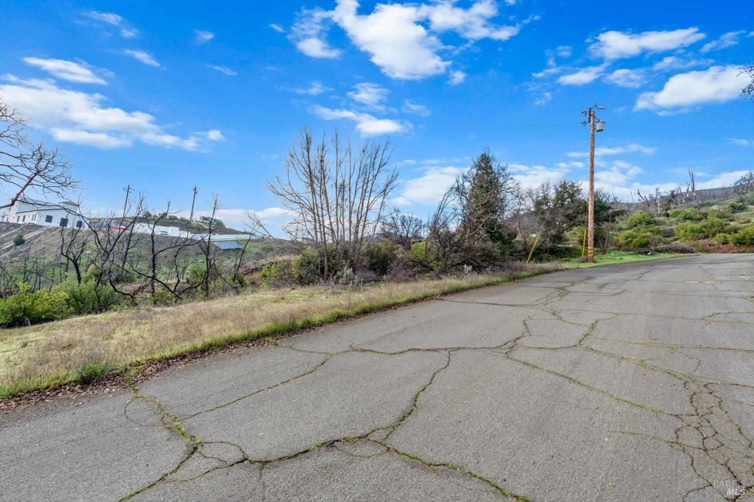 8 Live Oak Lane Napa CA 94558