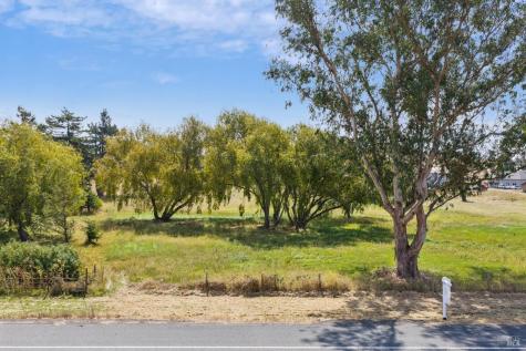 6157 Bodega Avenue Petaluma CA 94952