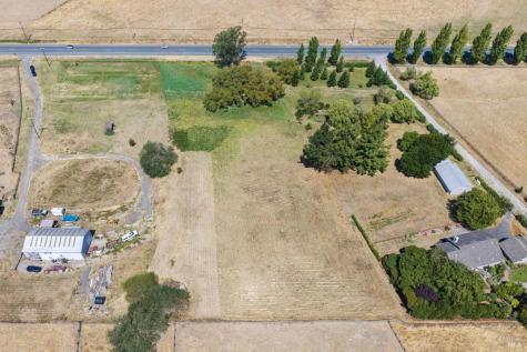 6157 Bodega Avenue Petaluma CA 94952