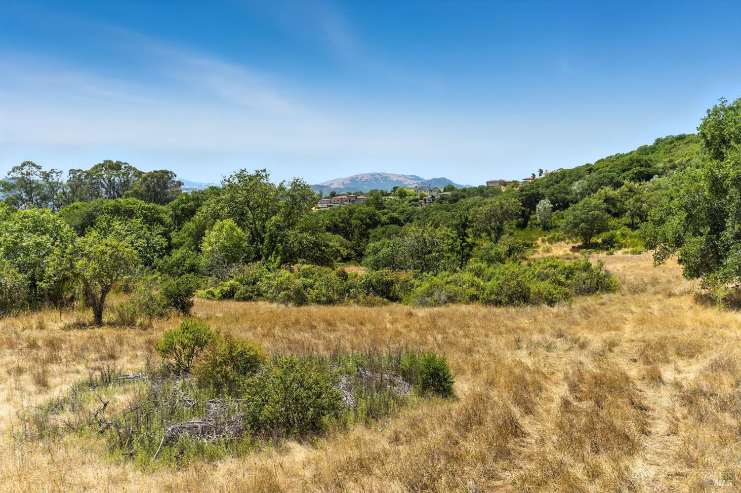 70 Oxford Drive San Rafael CA 94903