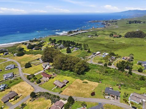 317 Los Santos Drive Bodega Bay CA 94923