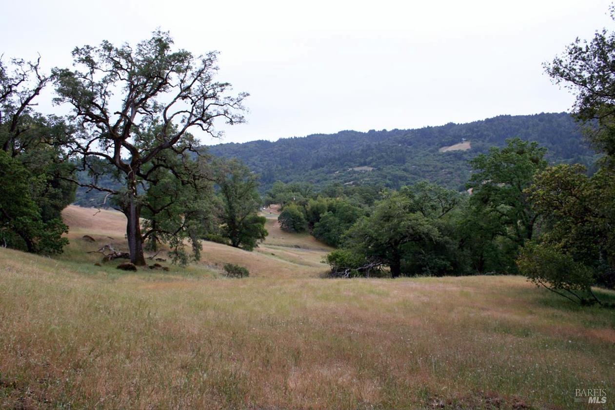 1482 Boonville Road Ukiah CA 95482