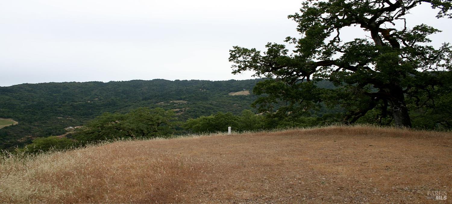 1482 Boonville Road Ukiah CA 95482